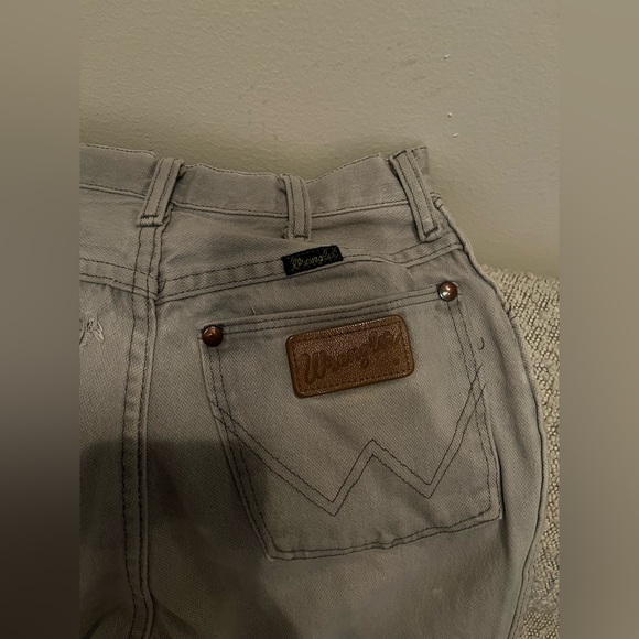 Jeans - Picture 7 of 11